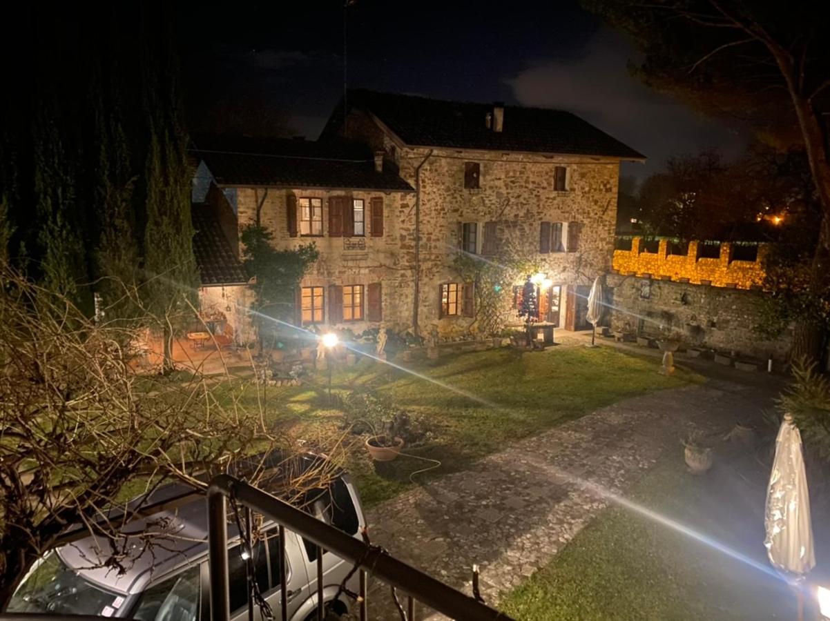 Manzano B&B La Casa Del Sole מראה חיצוני תמונה