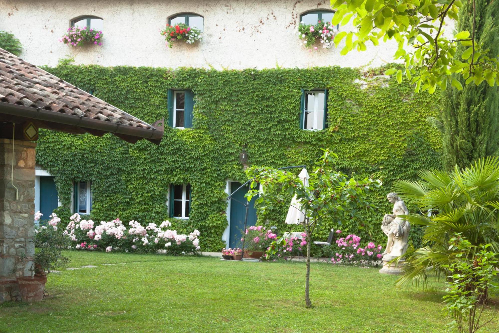 Manzano B&B La Casa Del Sole מראה חיצוני תמונה